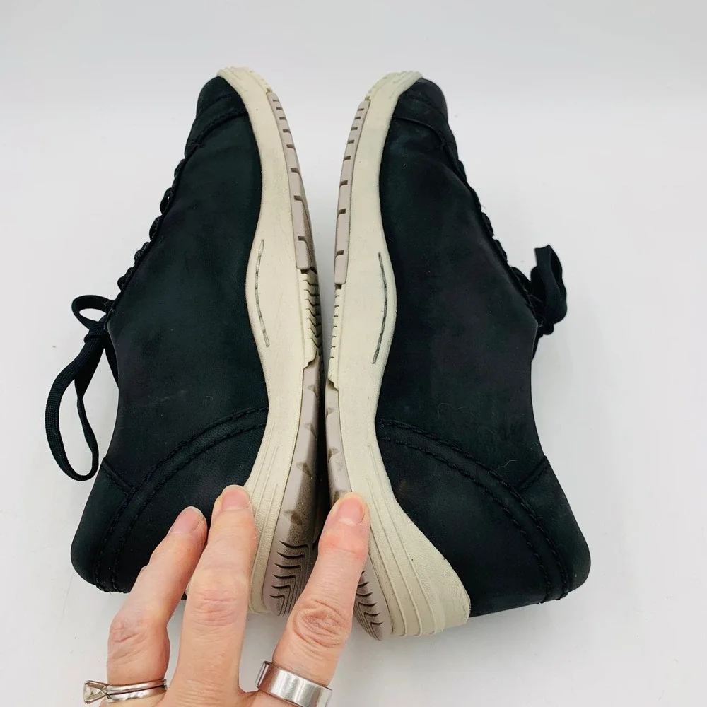 Dansko Leela Black Nubuck Leather Lace Up Sneakers Women 10 EU 41‎ Comfort Shoes